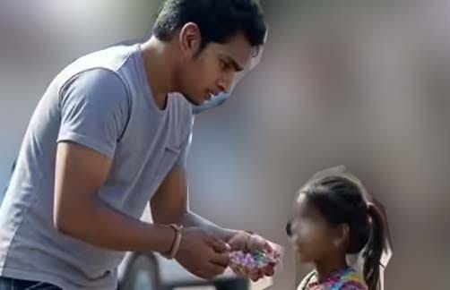 बच्ची से दुष्कर्म हत्या मामला: टॉफी का लालच देकर ले गया कमरे में