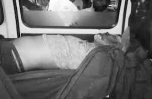 बिलासपुर में वकील की हत्या मामले में घायल युवक की अस्पताल में ली गई तस्वीर।