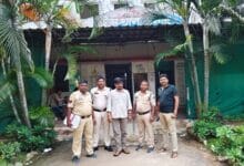 सनौद क्षेत्र में 19 किसानों से धान खरीदी के नाम पर ₹21.37 लाख की धोखाधड़ी के आरोपी की गिरफ्तारी