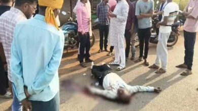 Balod teacher road accident news Litesh Kumar Khare Dalli Rajhara police investigation