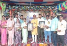 नरबदा मानस गान प्रतियोगिता में तोमन साहू और जनप्रतिनिधि